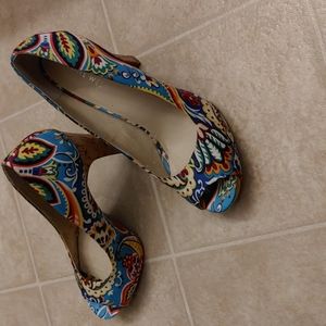 Ninewest Multicolored heels (Size: 9M)